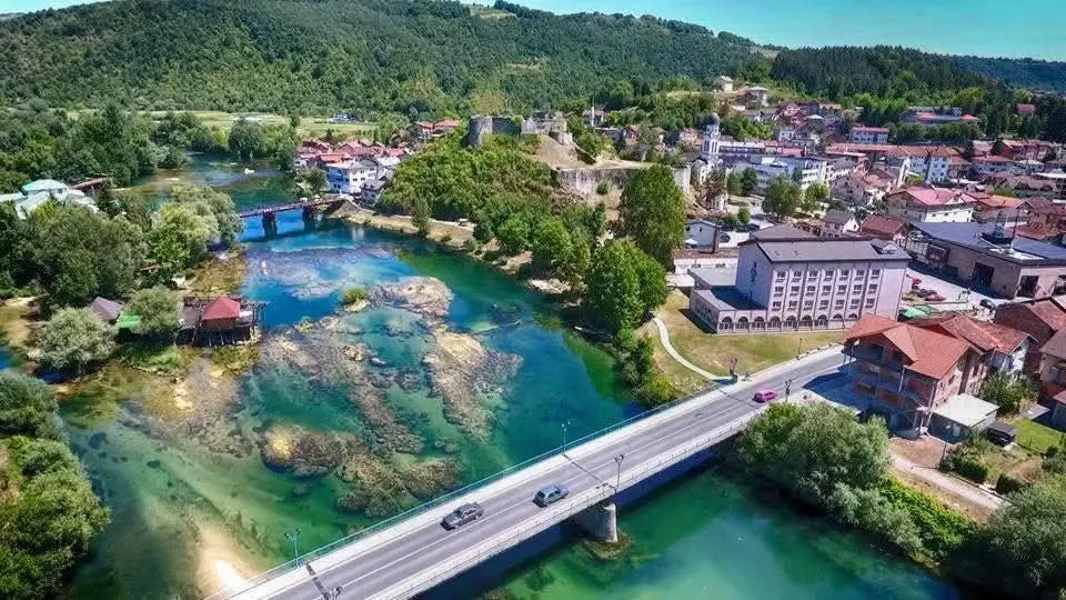 Servisne informacije – 27.02.2026. Hidrometeorološka mjerenja u Bosanskoj Krupi jutros u 07:00 sati: temperatura zraka -1°C, vlažnost 89%, vodostaj Une 94 cm (NV).