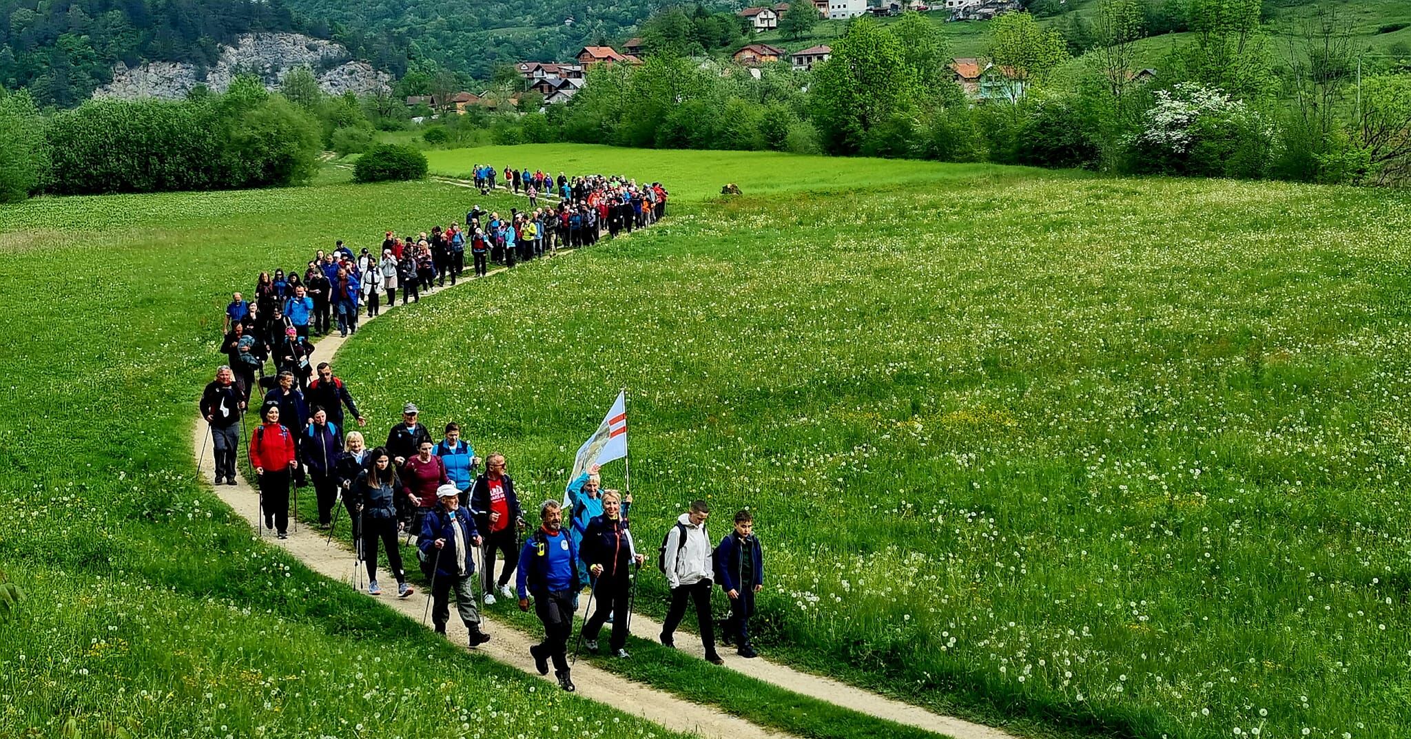 Tradicionalna planinarska šetnja PD “GRMEČ” Bosanaska Krupa Tradicionalna planinarska šetnja PD “GRMEČ” Bosanaska Krupa