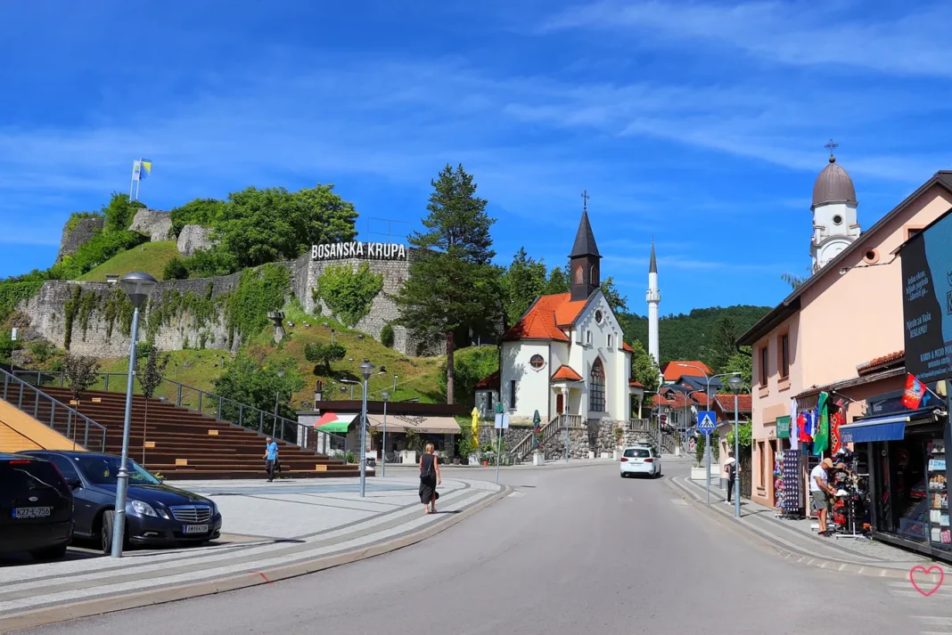Servisne informacije – 11.06.2026. Hidrometeorološka mjerenja u Bosanskoj Krupi jutros u 07:00 sati: temperatura zraka 13°C, vlažnost 98%, vodostaj Une 44 cm (NV).