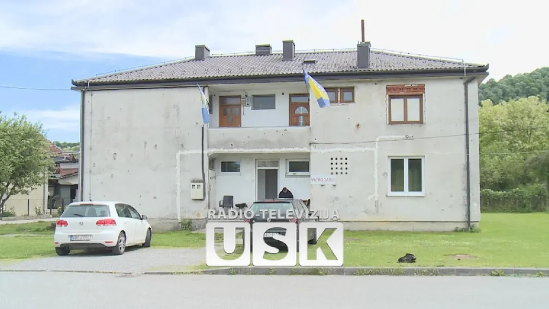‘GRAVE PODRŠKA’ VATROGASNIM DRUŠTVIMA U BOSANSKOJ KRUPI: Nabavka opreme i radovi na izgradnji vatrogasnog doma Kompanije 'Grawe osiguranje' nastavila je realizaciju projekta društvene odgovornosti „GRAWE PODRŠKA“, kroz koji je ovoga puta donirala sredstva u iznosu od 3.000,00 KM vatrogasnim službama u Bosanskoj Krupi.