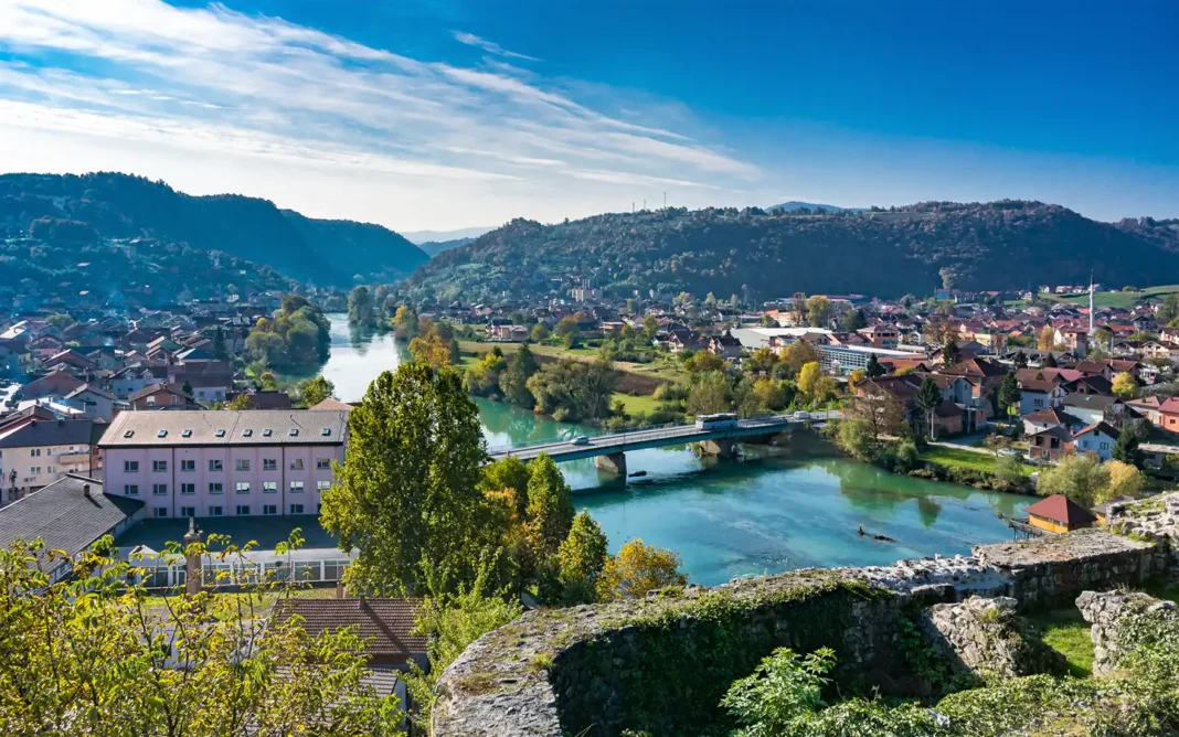Servisne informacije – 14.05.2026. Hidrometeorološka mjerenja u Bosanskoj Krupi jutros u 07:00 sati: temperatura zraka 6°C, vlažnost 84%, vodostaj Une 53 cm (NV).