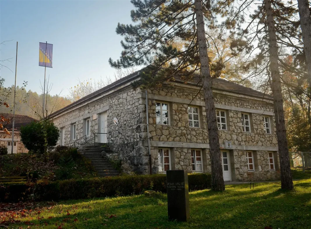 Saopćenje za javnost predsjedavajućeg Gradskog vijeća Bosanska Krupa Saopćenje za javnost predsjedavajućeg Gradskog vijeća Bosanska Krupa