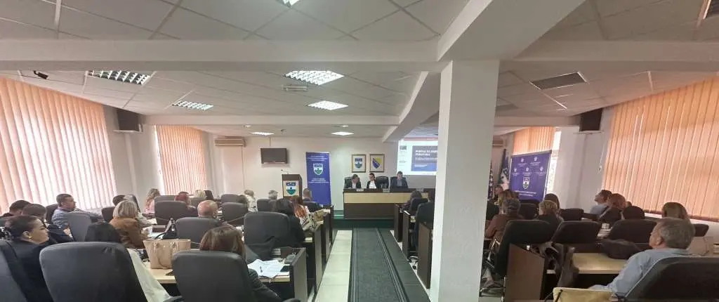 USK unapređuje transparentnost javnog sektora – ključna uloga e-registara i planova integriteta USK unapređuje transparentnost javnog sektora - ključna uloga e-registara i planova integriteta